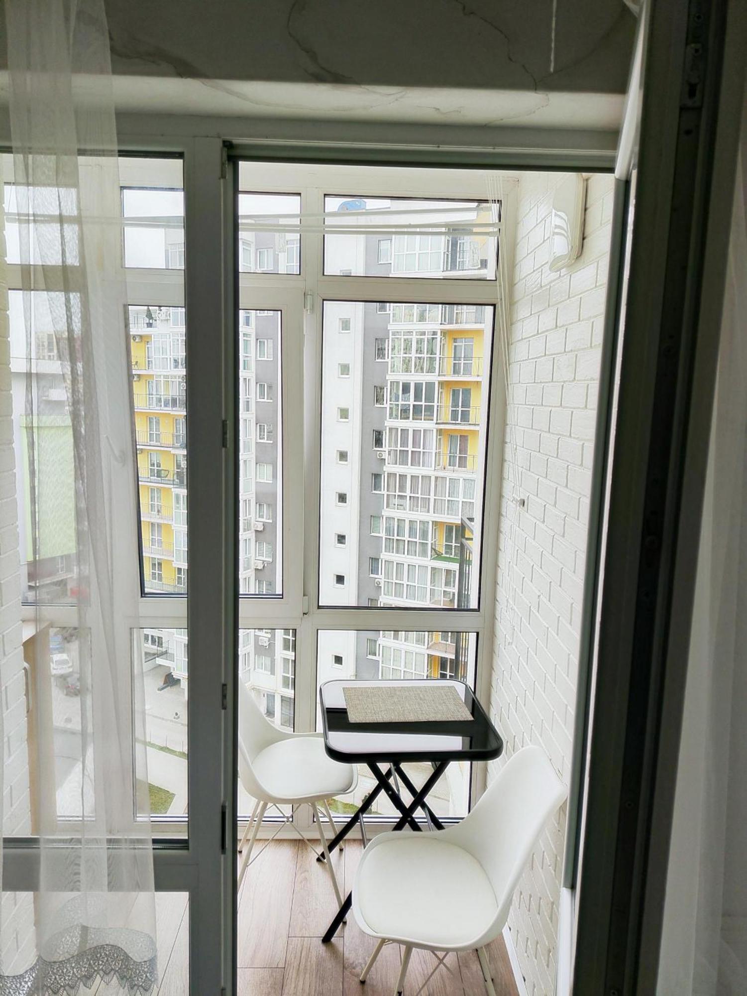Арт-Де-Львів Apartment ภายนอก รูปภาพ