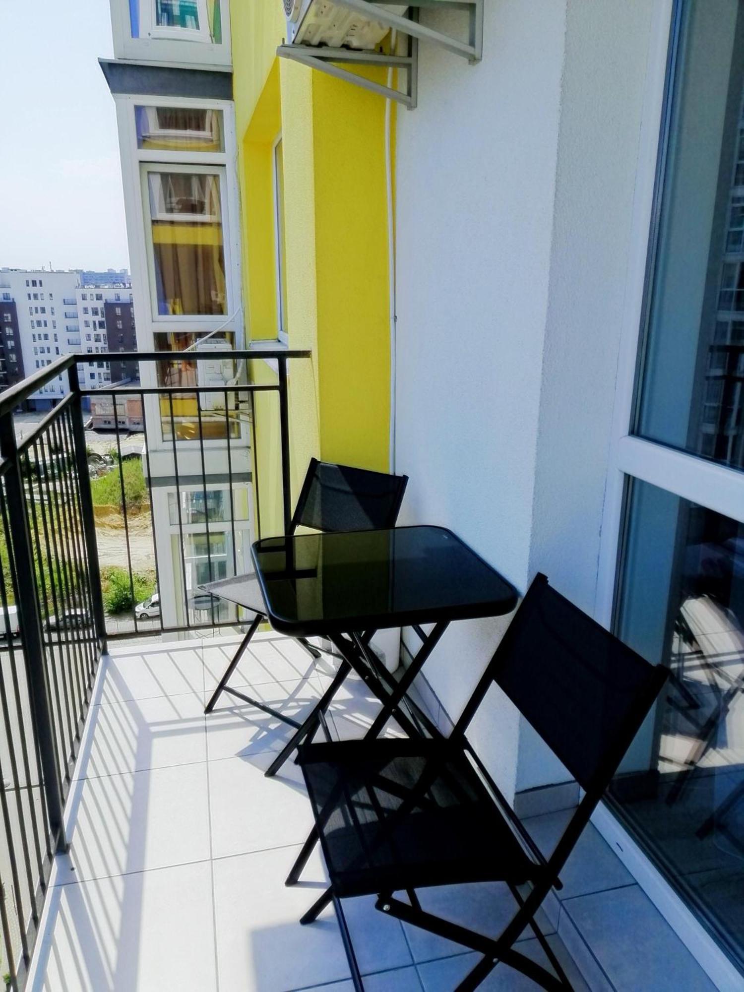 Арт-Де-Львів Apartment ภายนอก รูปภาพ